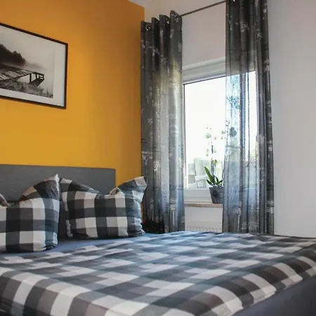 2 Bedroom Lovely In Fuhlendorf (Mecklenburg-Vorpommern)