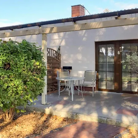 Holiday home 2 Bedroom Lovely In Fuhlendorf *